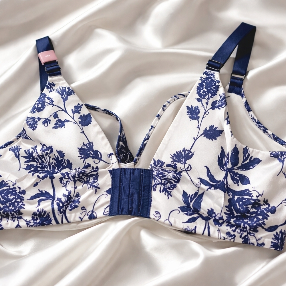 Cacique Navy Floral White Underwire Bra New With Tags 46H - Picture 2 of 7